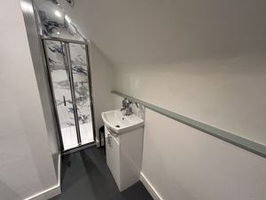 Photo 24- click for photo gallery